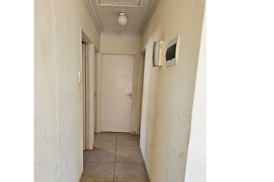 To Let 3 Bedroom Property for Rent in Tlhabane West North West